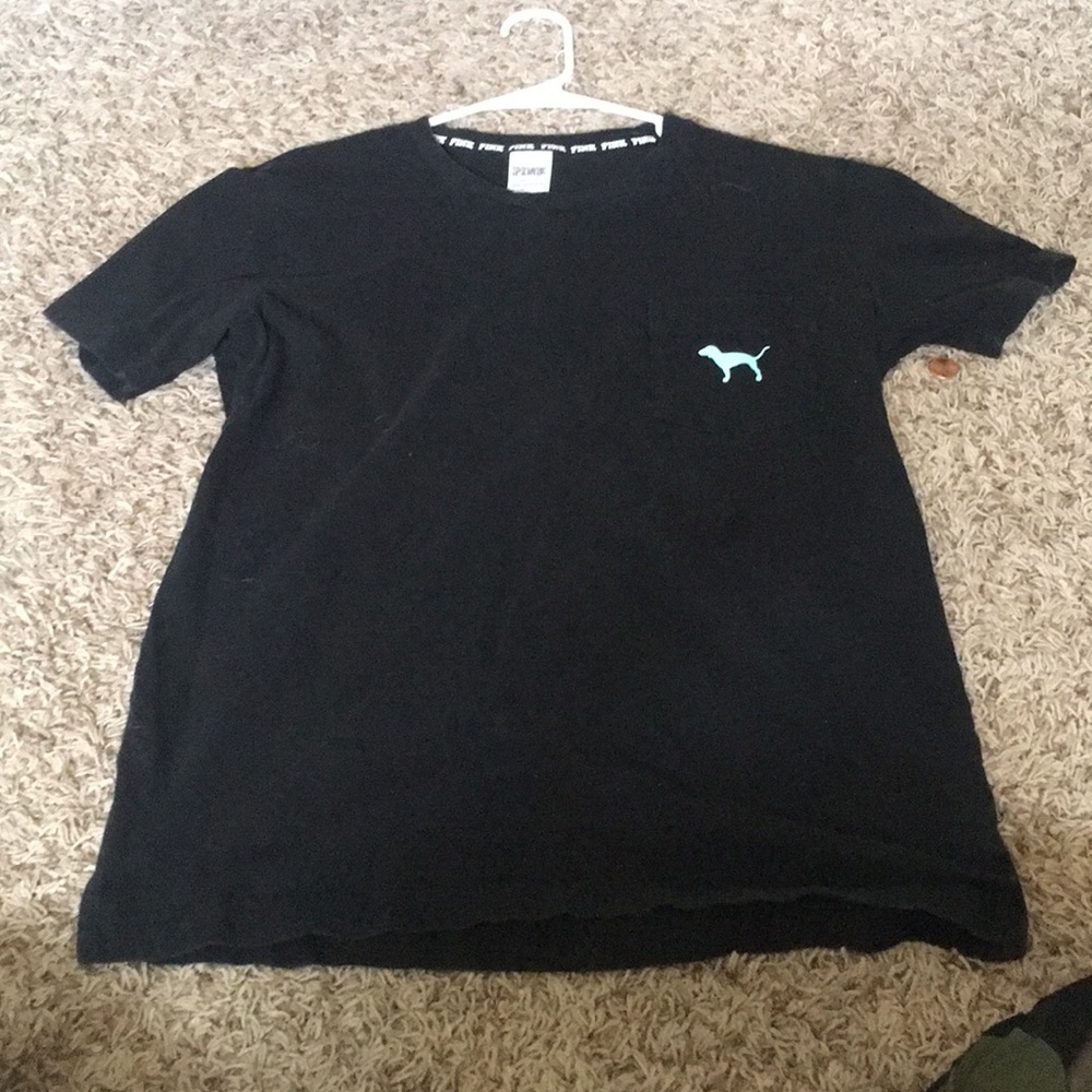 Dog tee